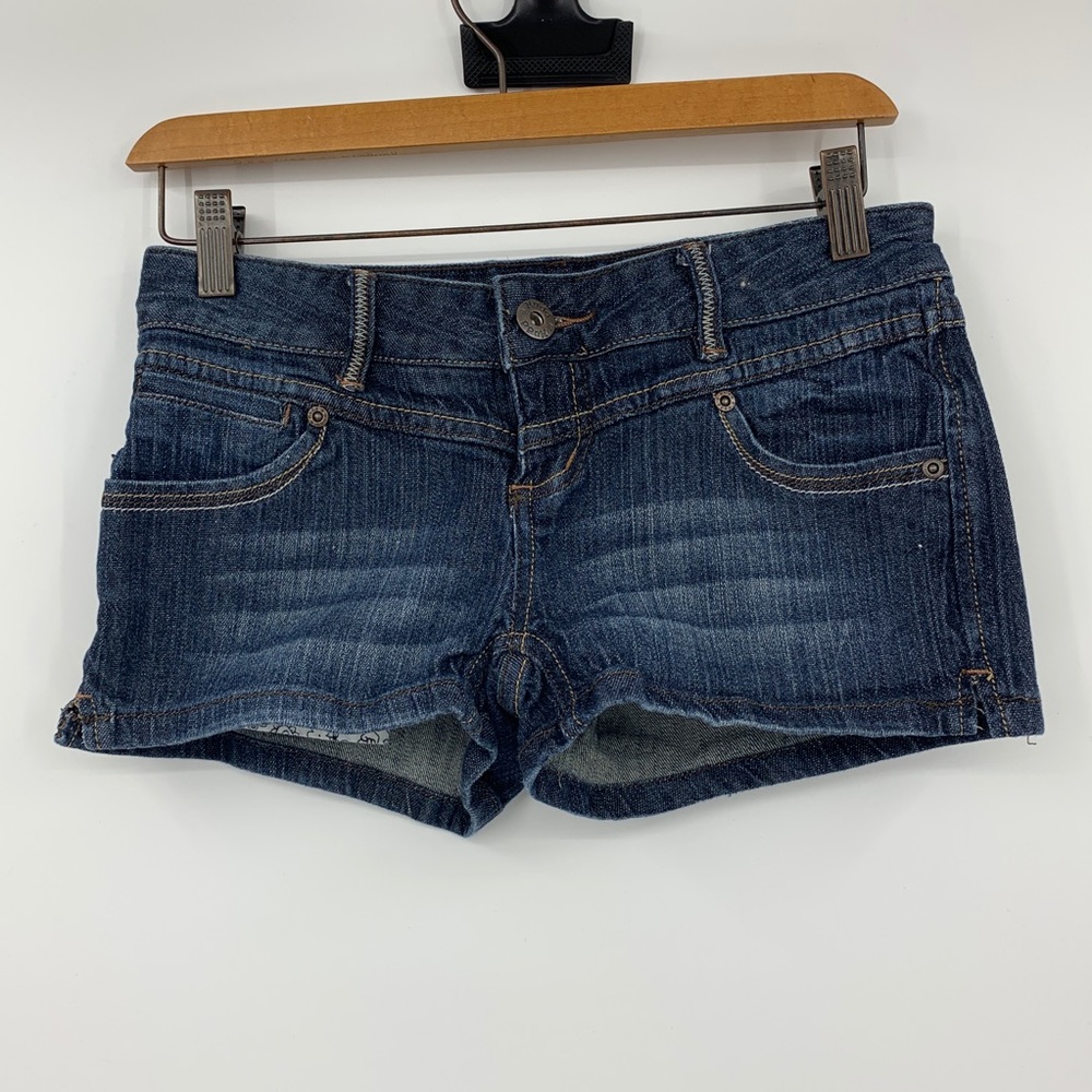 MUDD Jean Shorts